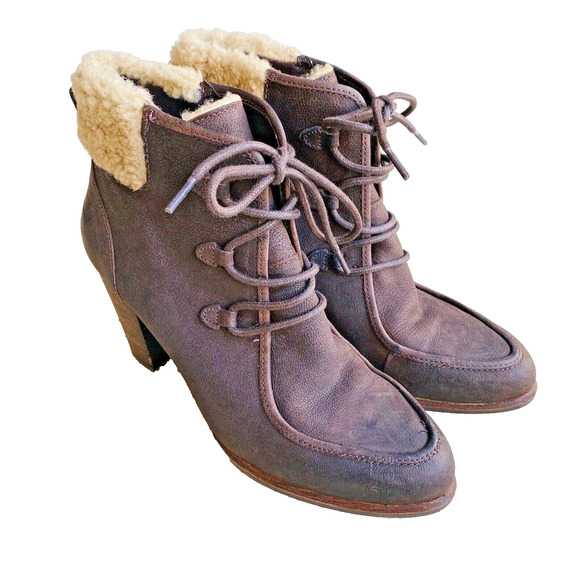UGG S/N 1008741 Analise Ankle Boots High Heels Brown Leather US 8.5 / EU 39.5 - Picture 1 of 13